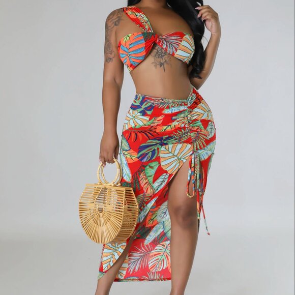 Viena Floral Two Piece Skirt and Crop top Sexy Set - Picture 5 of 5